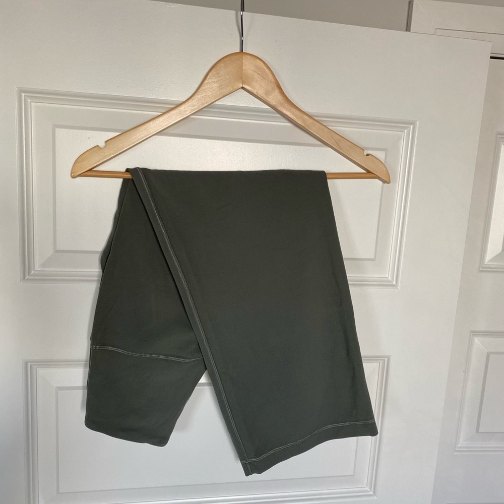 Lululemon Align Cropped Leggings